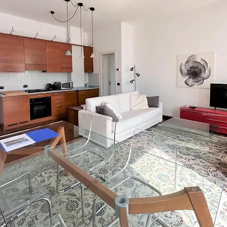 Larius Carate Urio Appartement *