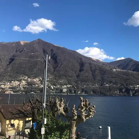 Larius Carate Urio Appartement *